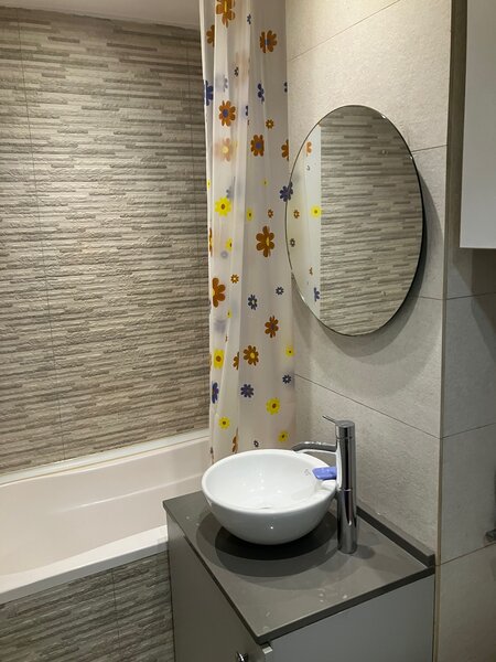 Colentina, Lacul Tei, Teiul Doamnei, vanzare 2 camere 5/10, decomandat,