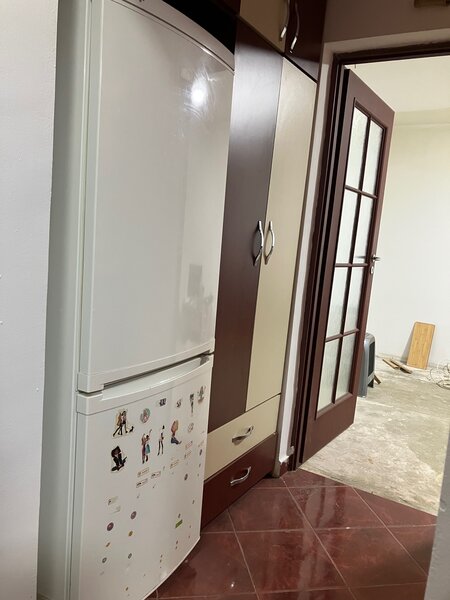 Colentina, Lacul Tei, Teiul Doamnei, vanzare 2 camere 5/10, decomandat,